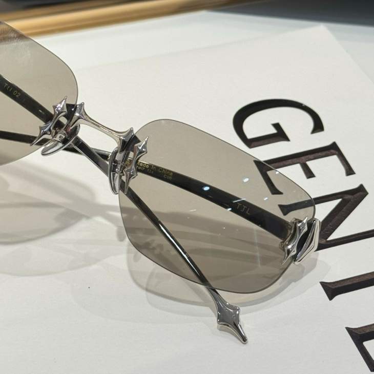 Picture of Gentle Monster Sunglasses _SKUfw68372224fw